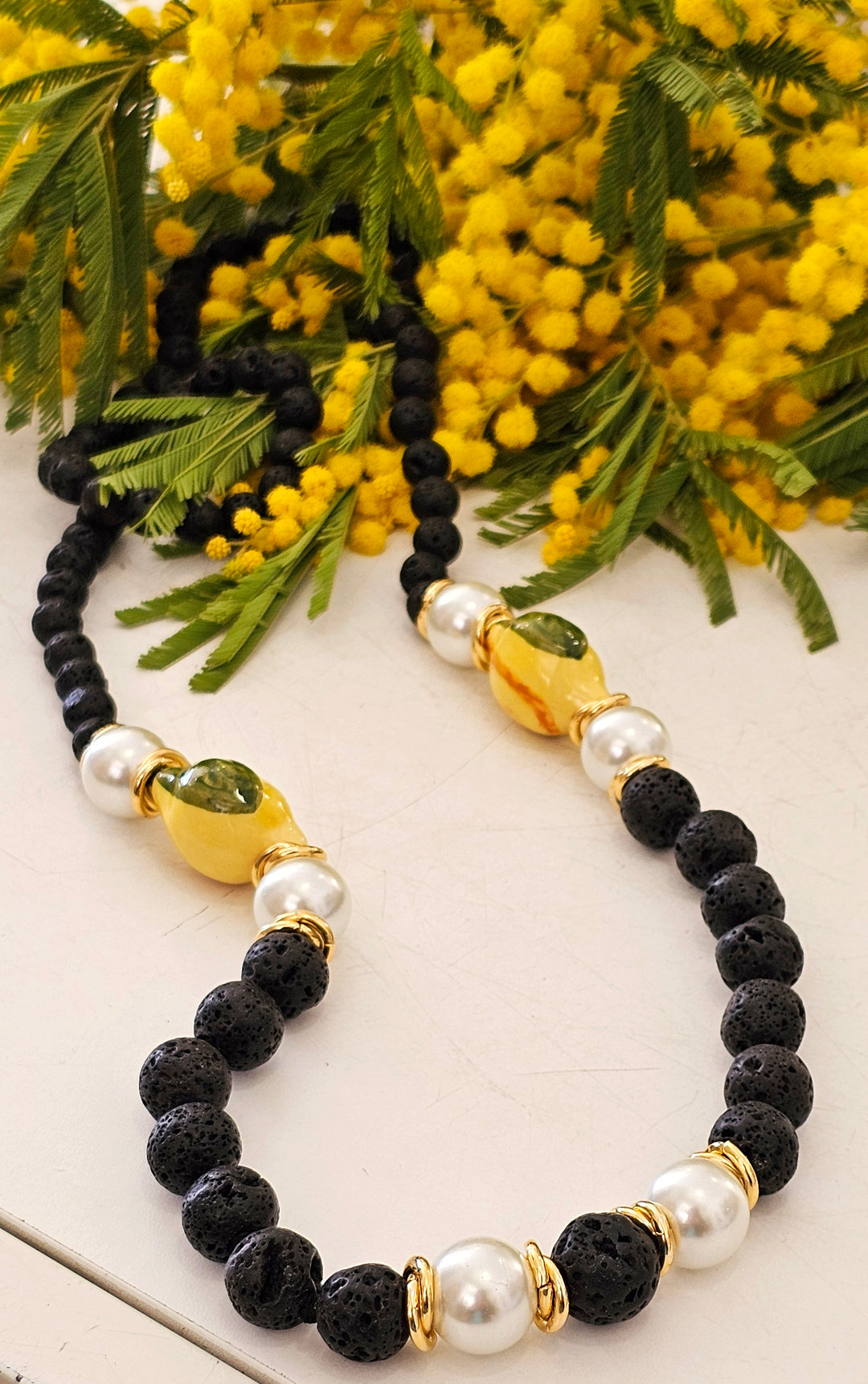 Collana con pietra lavica – SCHMID & VON BOSIO