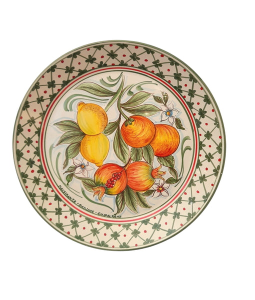 Piatto fangotto con frutti