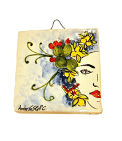 Mattonella in ceramica siciliana con volto di donna cm 10x10