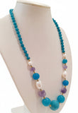 Collana con pietre colorate