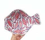 Piatto pesce in ceramica e decorato a mano