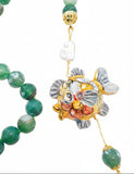 Collana verde con pesce in ceramica
