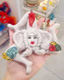 Trinacria da muro in ceramica di Caltagirone dipinta a mano. Cm 14