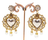 Orecchini in ottone con cuore sacro e perle