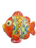 Pesce in ceramica di Caltagirone, interamente realizzato e dipinto a mano.
