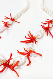 Collana con perle e frammenti di corallo