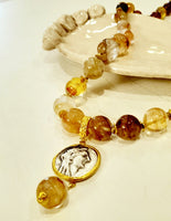 Collana in quarzo con ciondolo