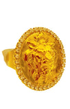 Anello con leone in rilievo