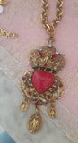 Collana cuore sacro  rosso con pendenti