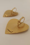 Orecchini cuore-foglia in ottone dorato