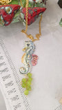 Collana con cavalluccio marino in ceramica