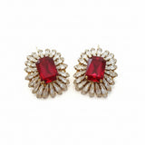 Orecchini con cristallo centrale rosso