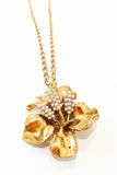 Collana con fiore e perle