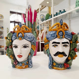 Coppia Teste di Moro h 17 cm in ceramica di Caltagirone con fichi