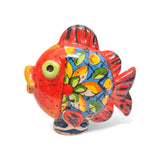 Pesce in ceramica di Caltagirone, interamente realizzato e dipinto a mano.