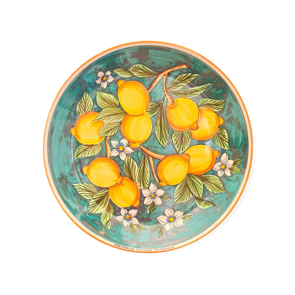 Piatto tipico siciliano con limoni e fondo tiffany
