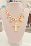 Collana croce in cristallo bianco
